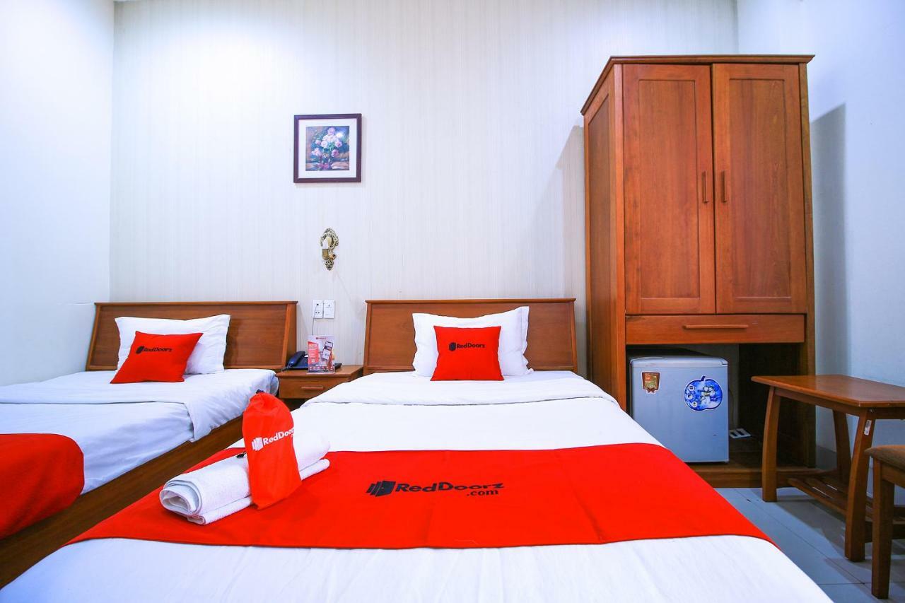 Reddoorz Near Han Market Da Nang Exterior photo